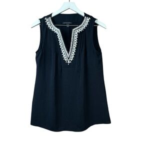 Banana Republic Embroidered Navy Blue Sleeveless Top Women Sz 6